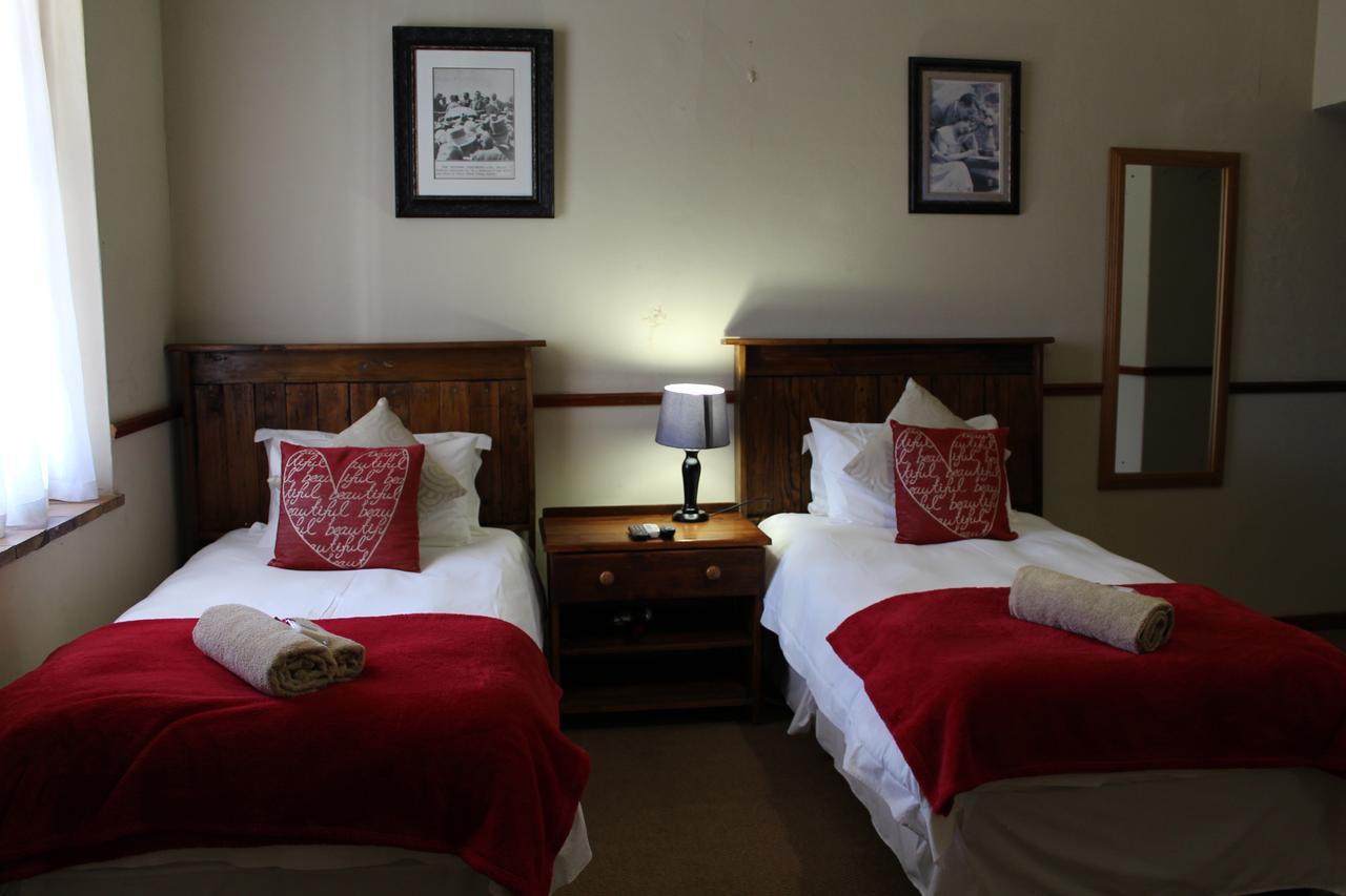 סרז The Hamlet Country Lodge מראה חיצוני תמונה